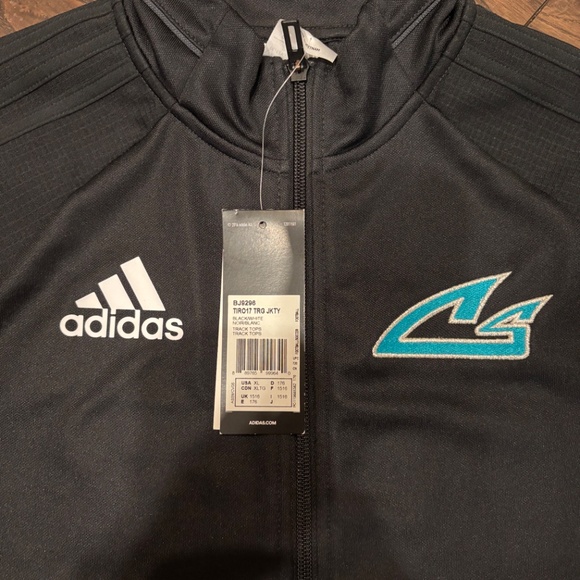 NEW w/ TAGS CHEER SPORT SHARKS Adidas Jacket - Picture 3 of 3